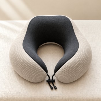 Дорожня подушка для шиї анатомічної форми 28х30см (33188)