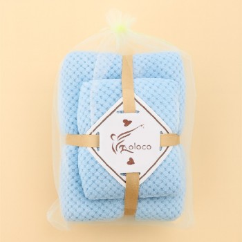 Комплект рушників кухня+банний рушник в органзі (31876)