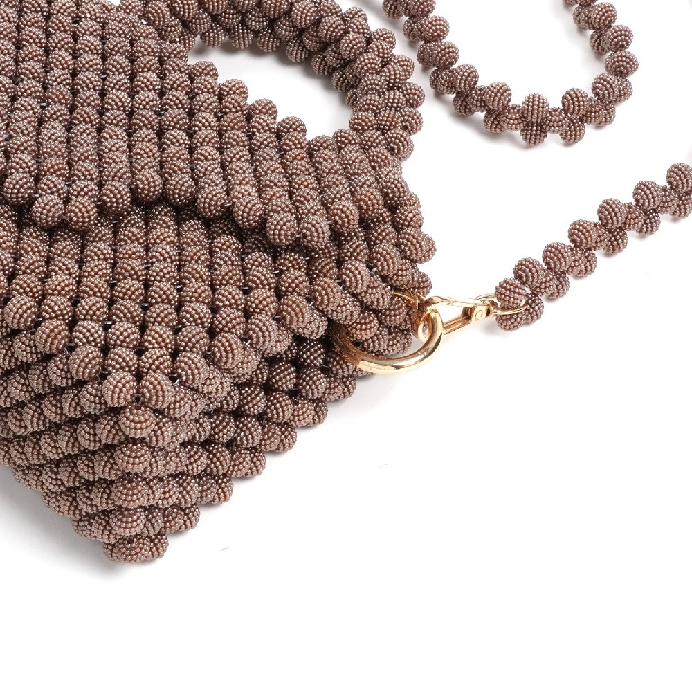 Сумка з коричневих намистин ожин 10мм (31895) 2