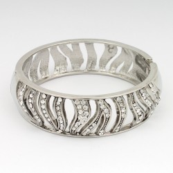 Браслет на руку металевий сріблястий (7647)