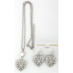 Набір із сережок та підвіски на шию сріблястий (8595)